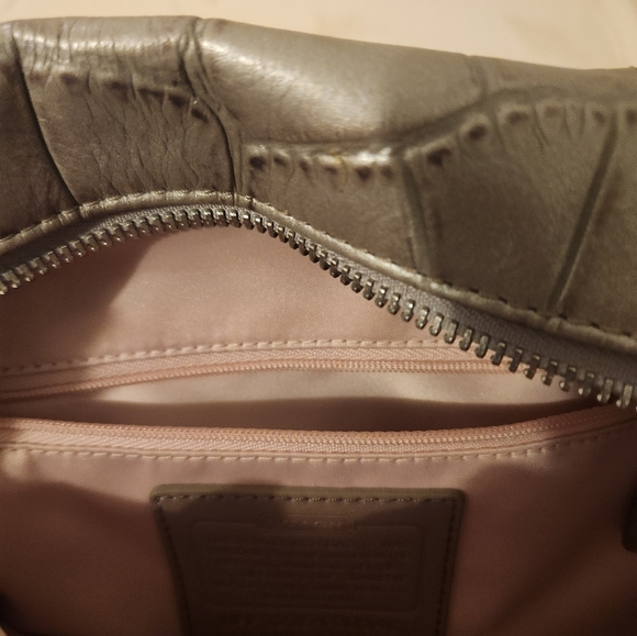 Coach purse - Picture 3 of 5